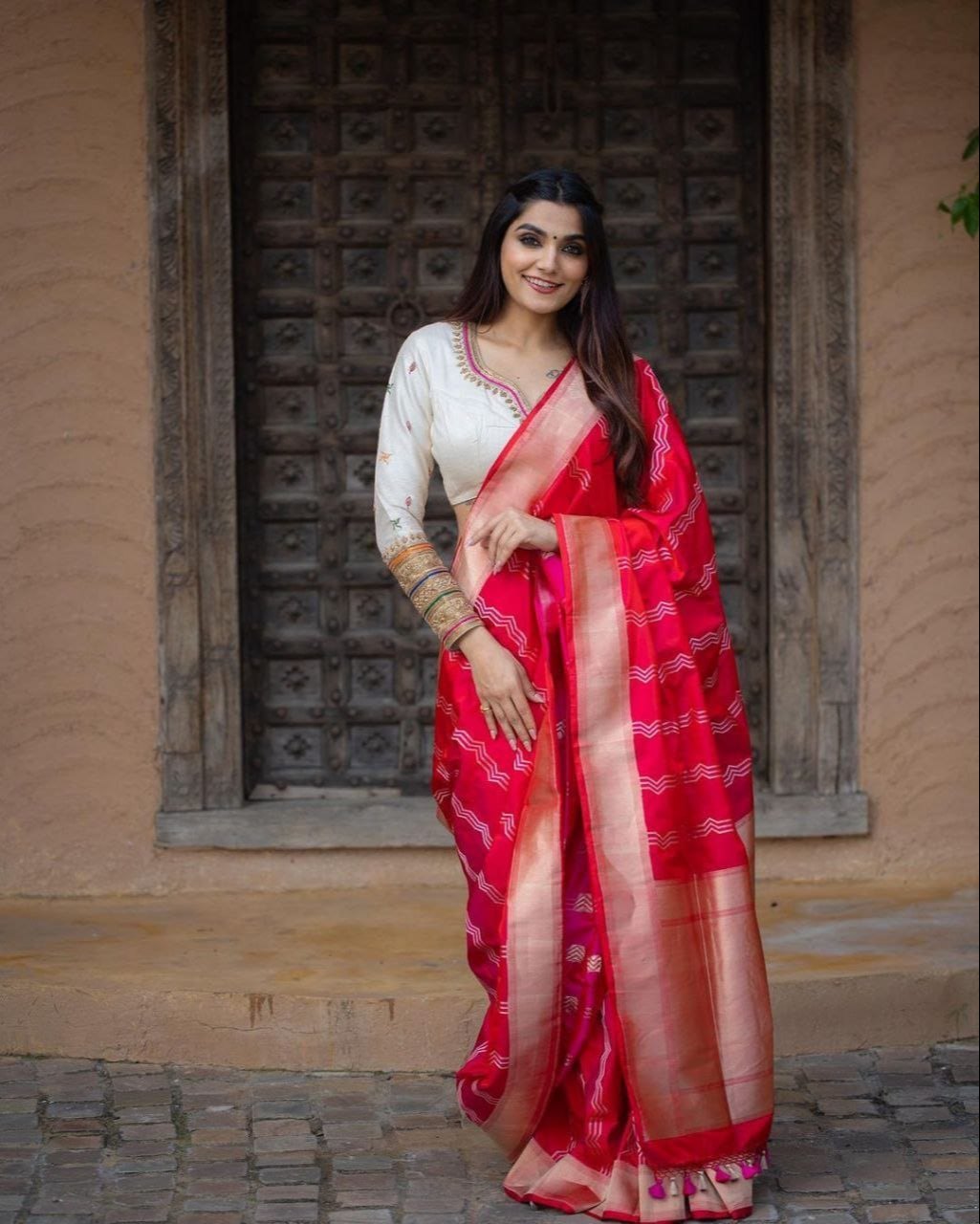 Blouse Designs for Red Sarees To Look Gorgeous - Designer Blouse