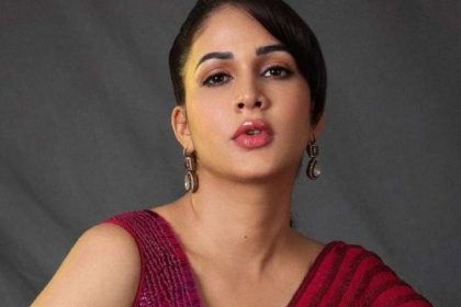 Stunning Blouse Designs