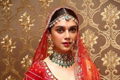 Red Blouse Design Ideas