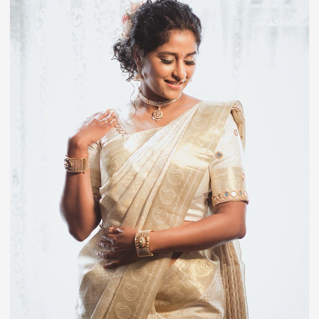 Kerala Saree Blouse Designs 2021