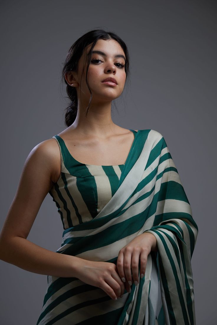 blouse designs look slim
