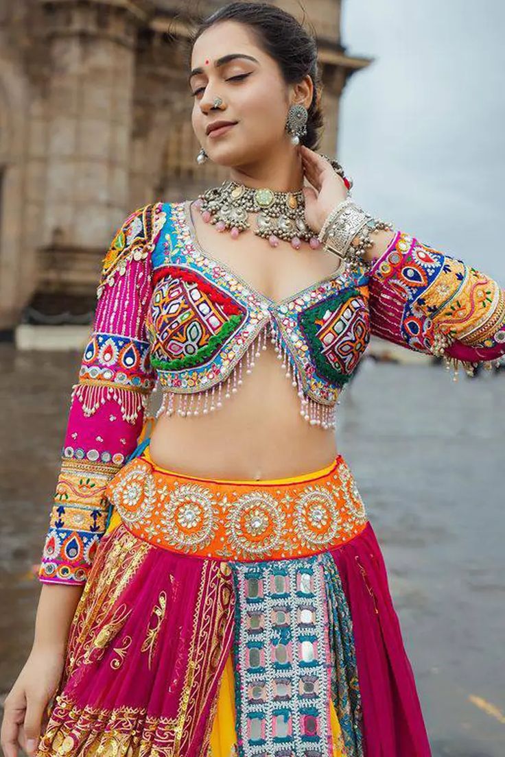 Latest Chaniya Choli Blouse Designs for Navratri Navratri Blouse Design ideas 2024