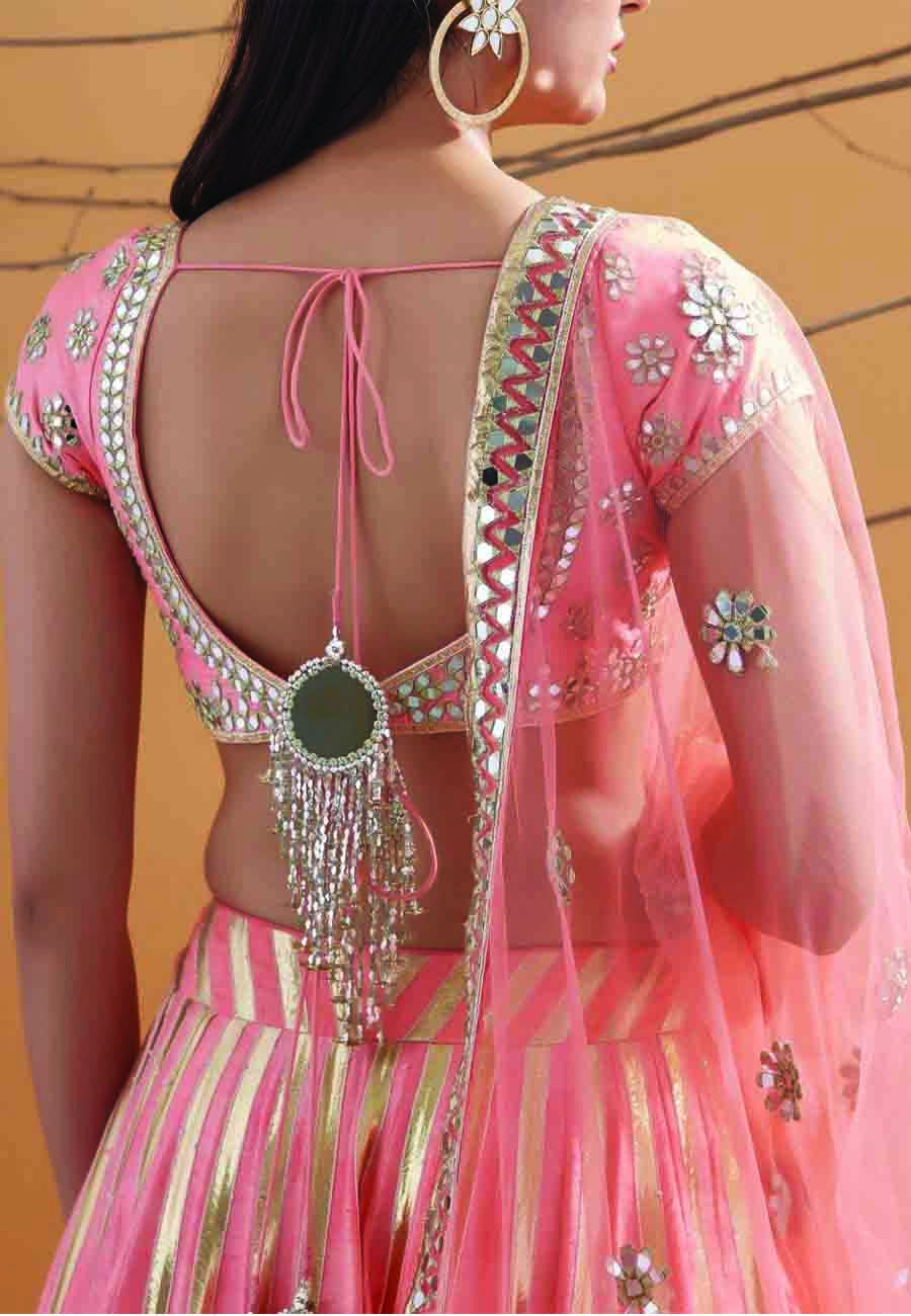 Blouse Knot Design with Mirror