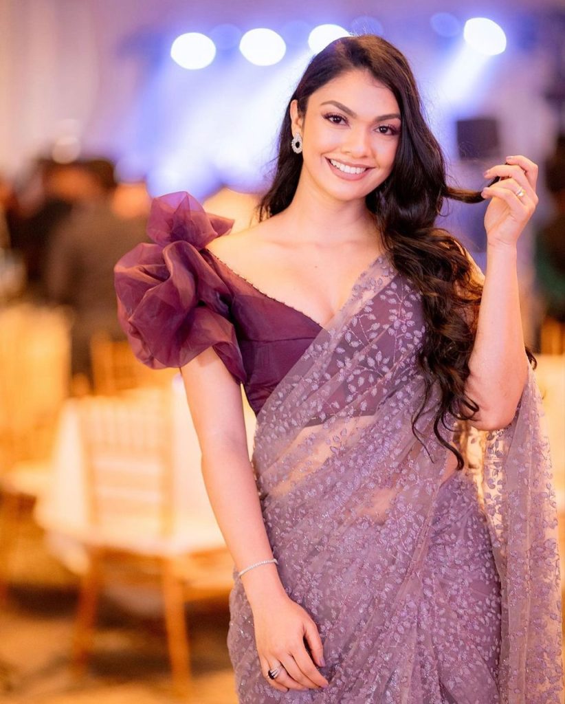 Blouse Sleeve Design with Frill