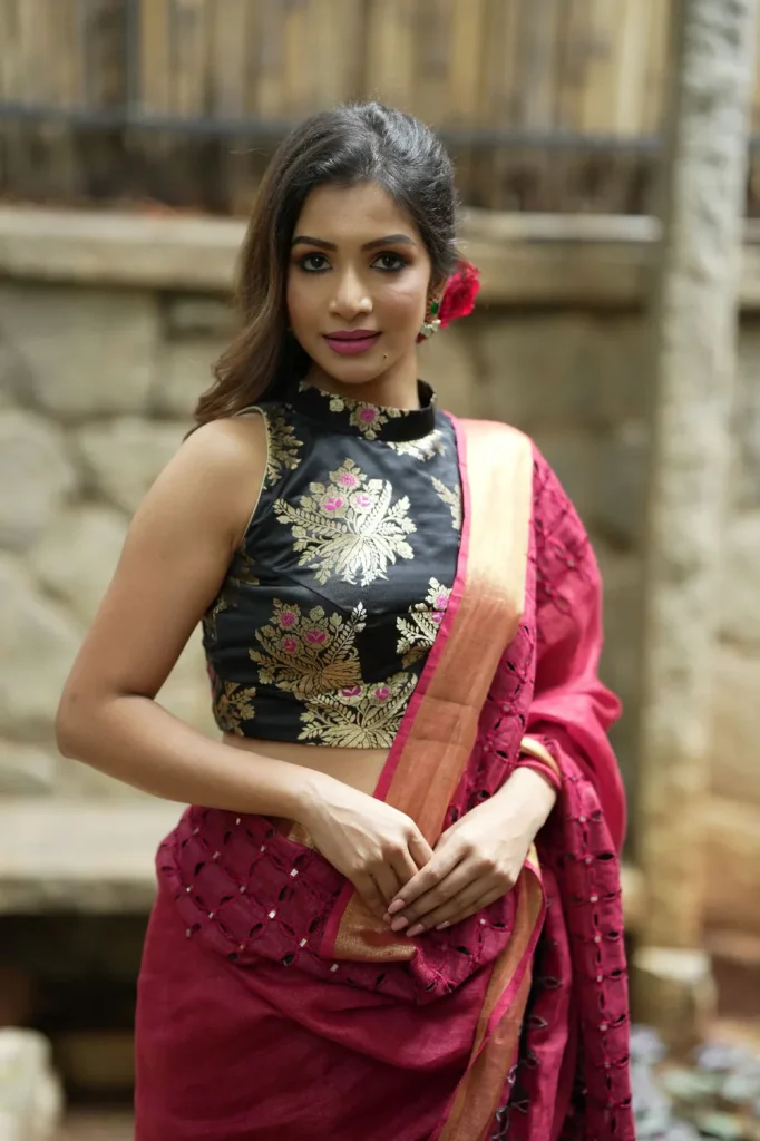 Saree with Halter Neck Blouse