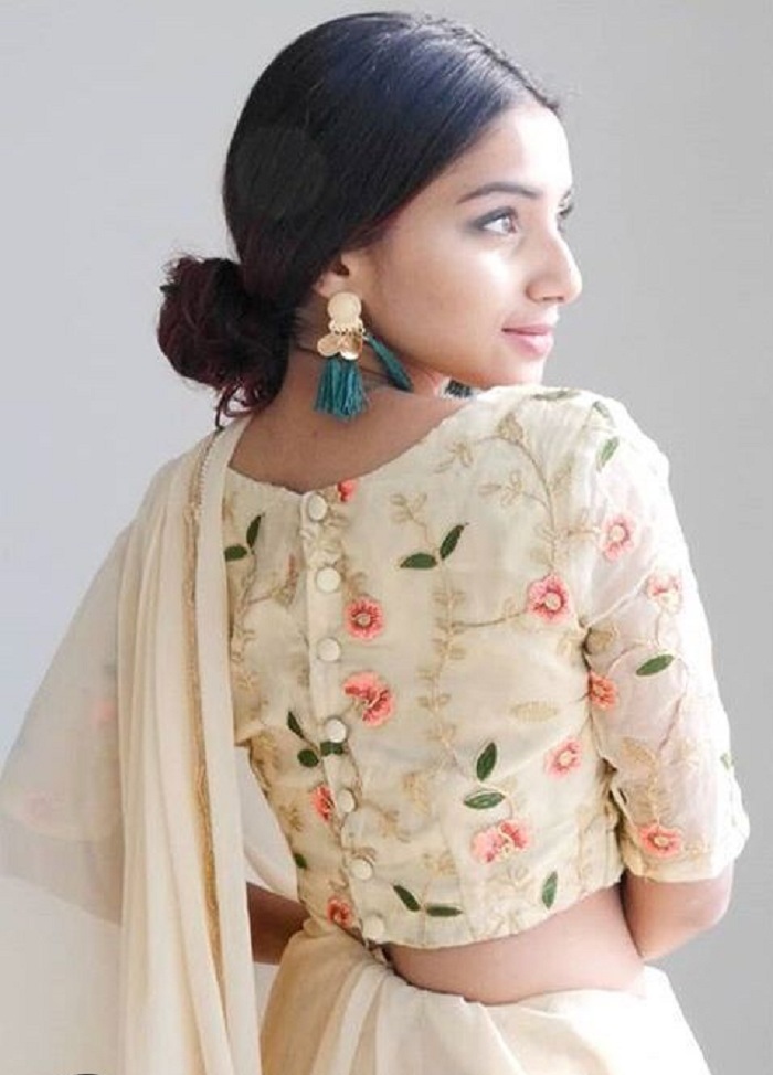 Simple Thread Work Blouse Designs