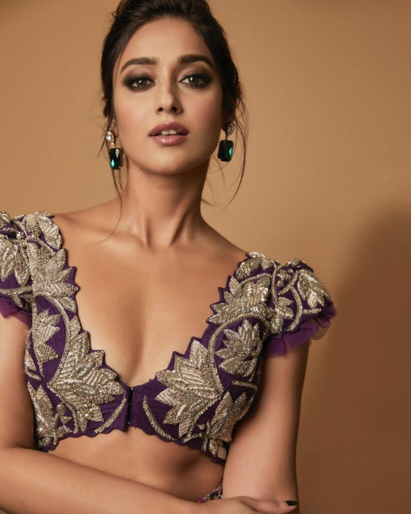 Fancy Saree Blouse Neck Designs