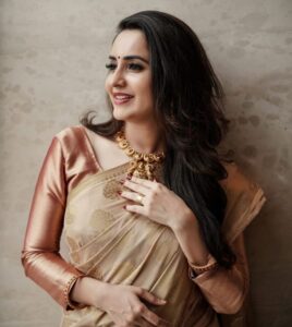 Silk Saree Blouse Design to Elevate Your Ethnic Look Front and Back Side