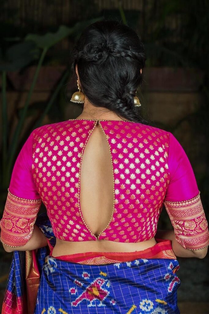 Back Neck Design in Blouse Back Open