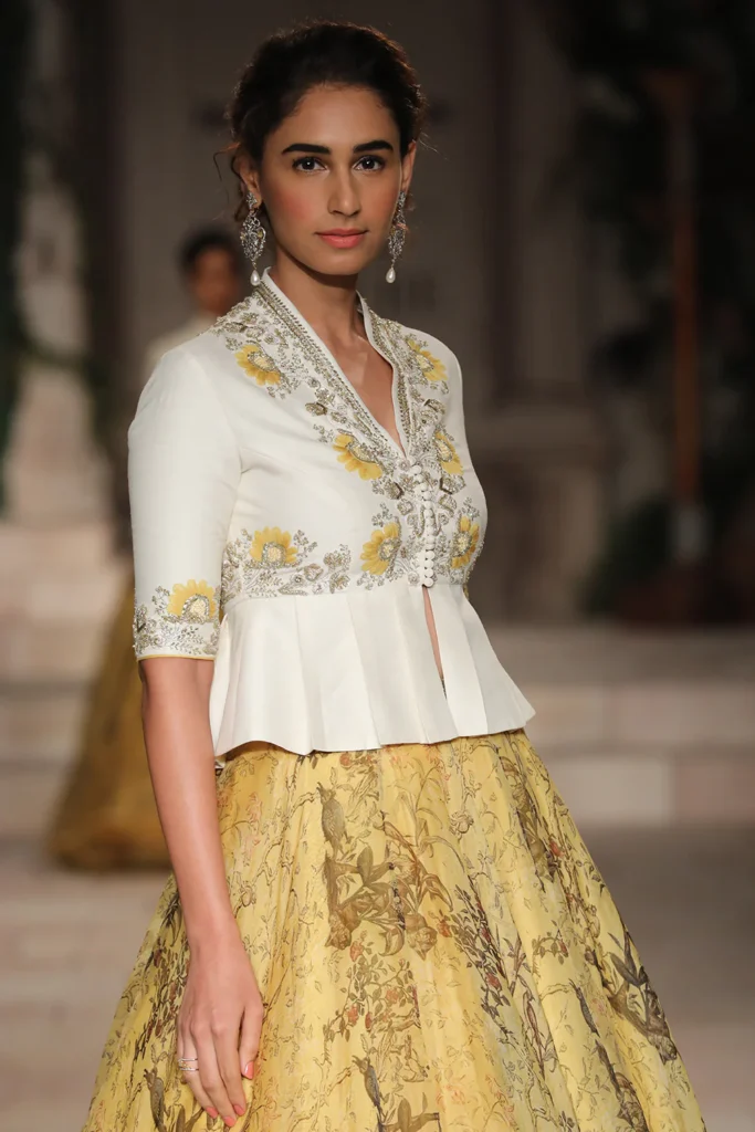 Long Blouse Design for Skirt