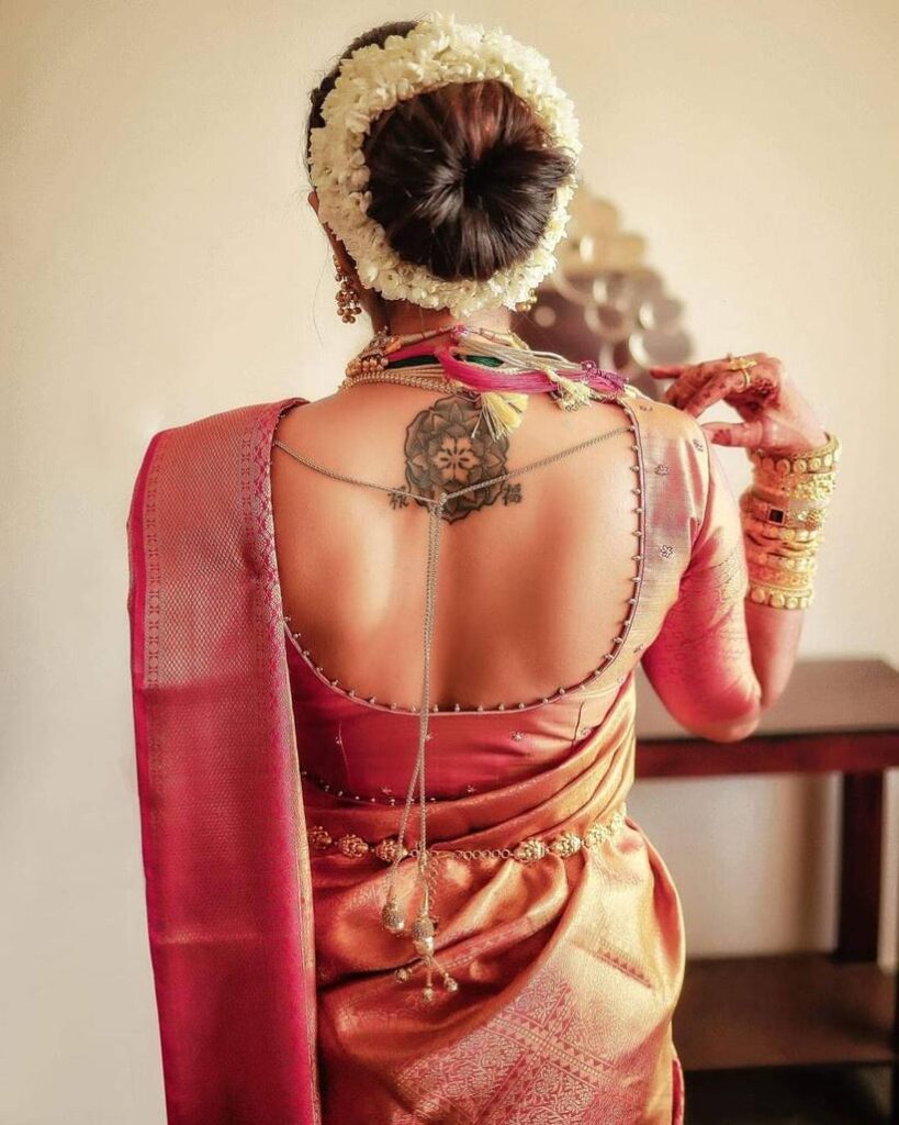 Simple Gol Gala Blouse Design
