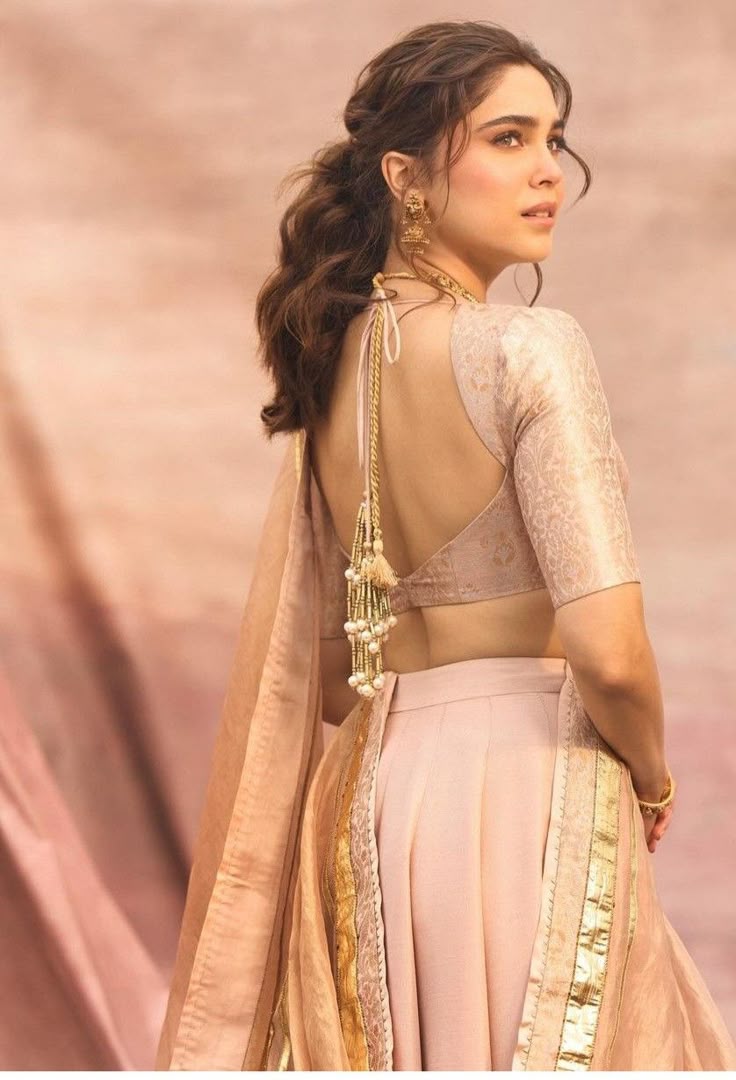 Backless Jacquard Blouse