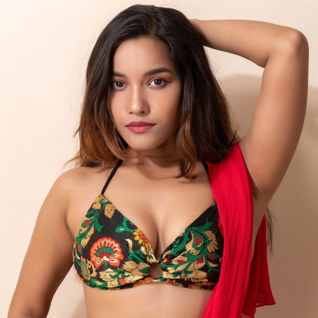 Underwired Bra Style Blouse