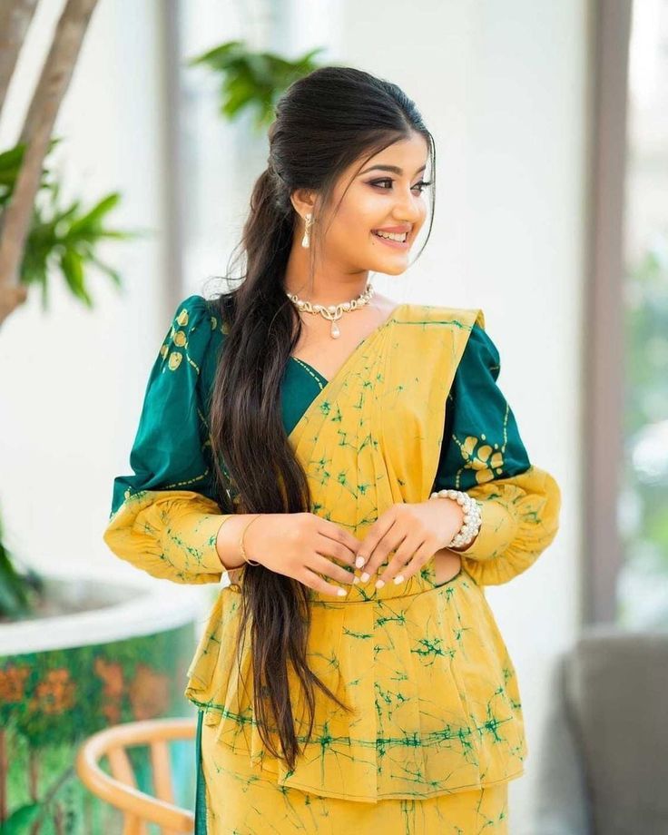 Balloon Sleeve Blouse