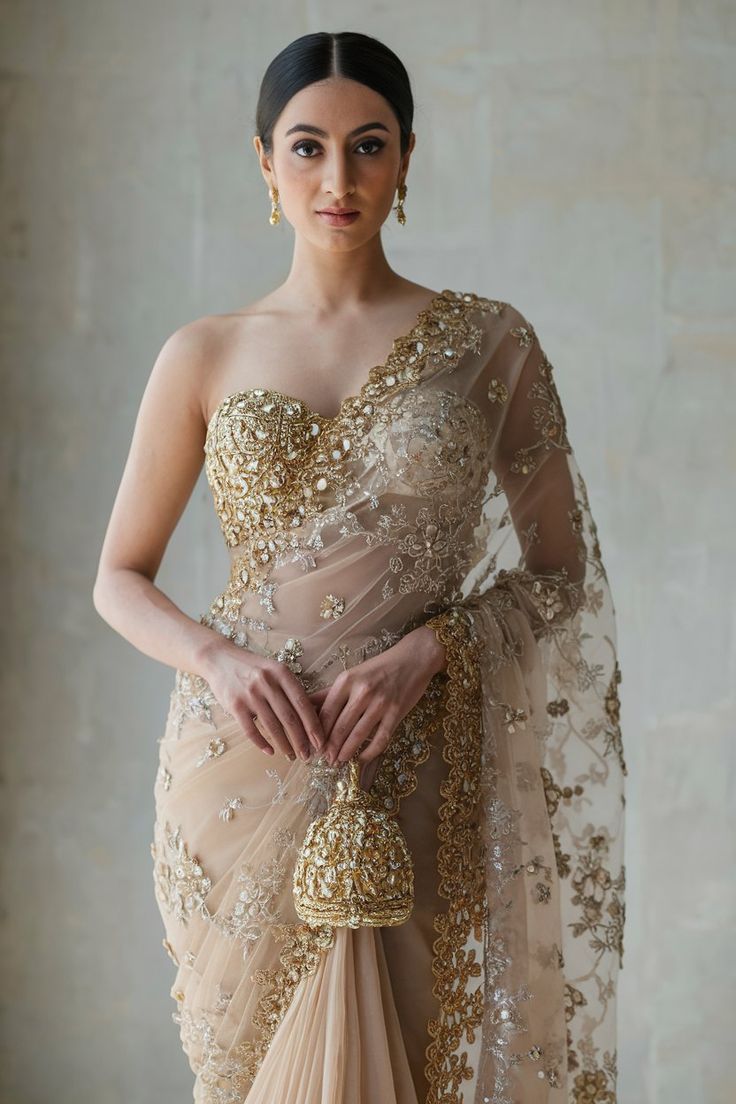 Embroidered Strapless Blouse