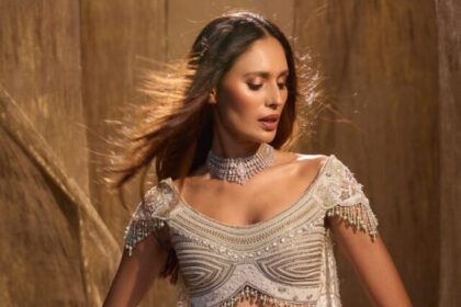 Designer Blouses for Weddings, Parties & More