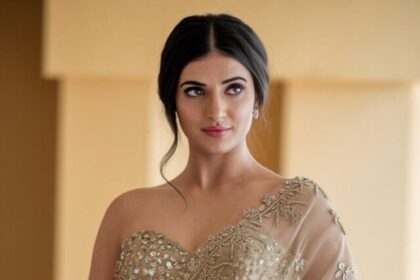 Sarees & Strapless: The New Style Power Duo