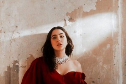 Velvet Magic: Blouse Styles that Steal the Spotlight